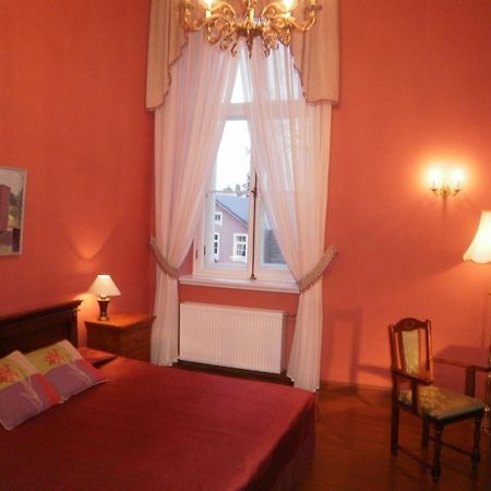 Birinu Pils Hotel Bīriņi Buitenkant foto
