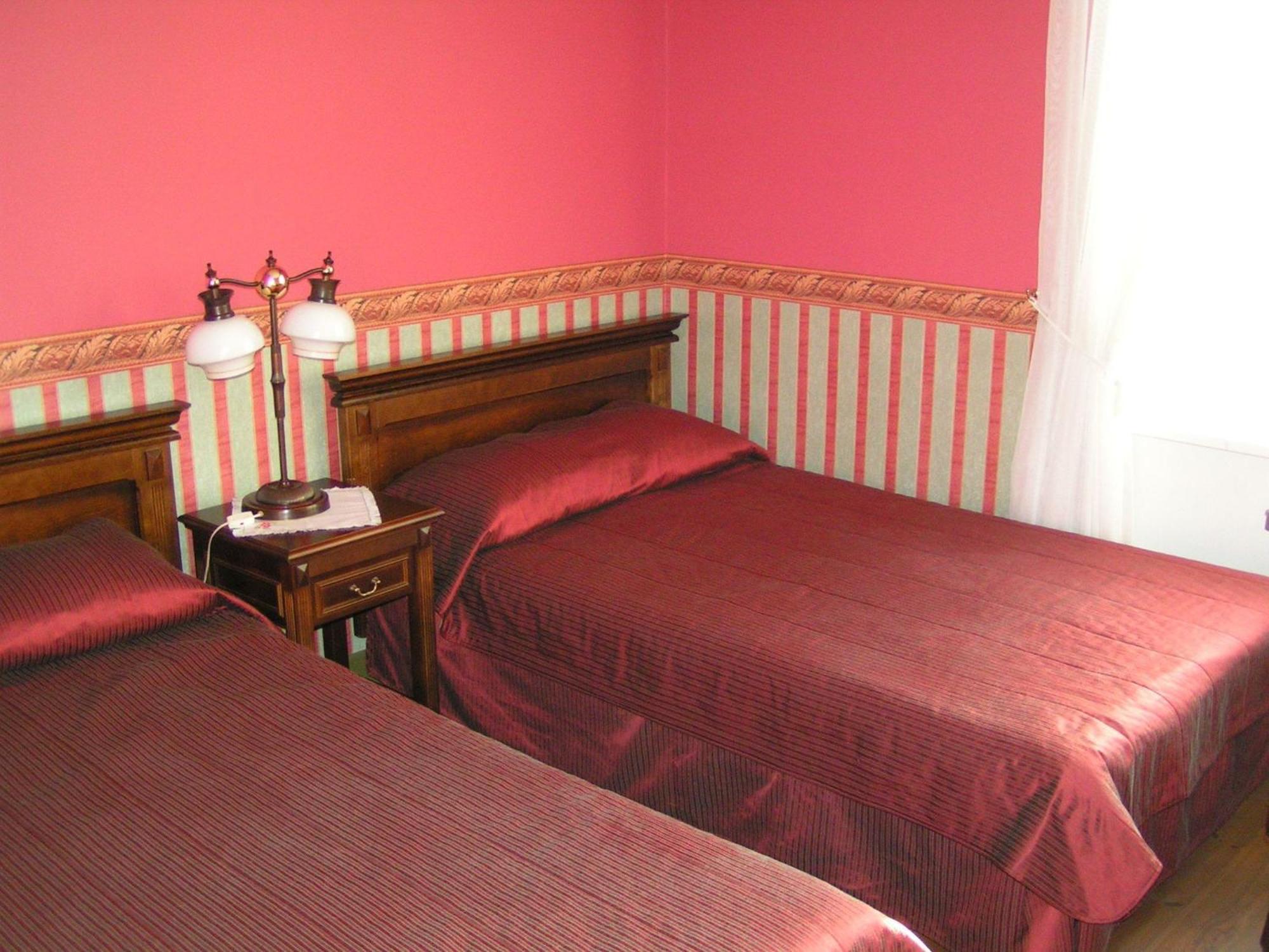 Birinu Pils Hotel Bīriņi Buitenkant foto