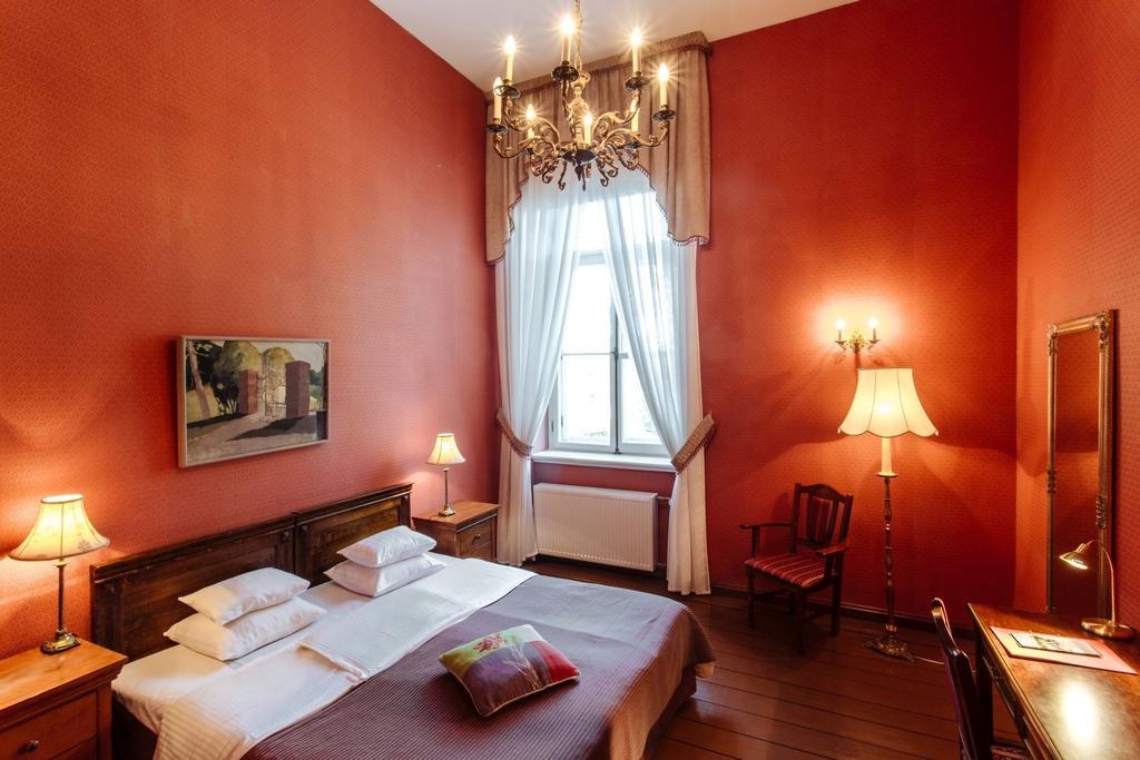 Birinu Pils Hotel Bīriņi Kamer foto